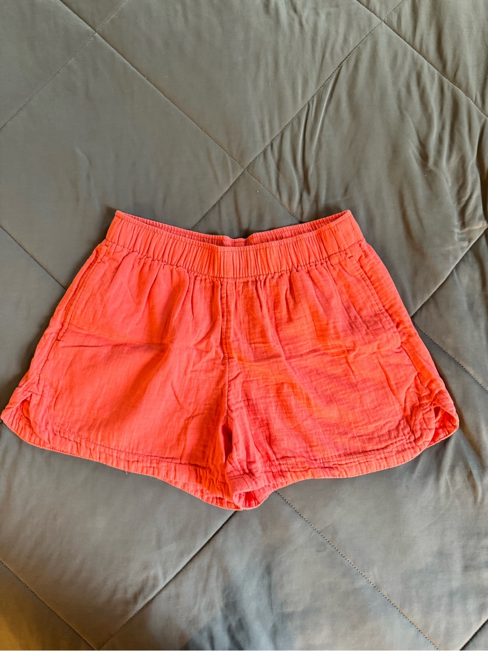 Old Navy Coral Elastic-Waist Athletic Shorts